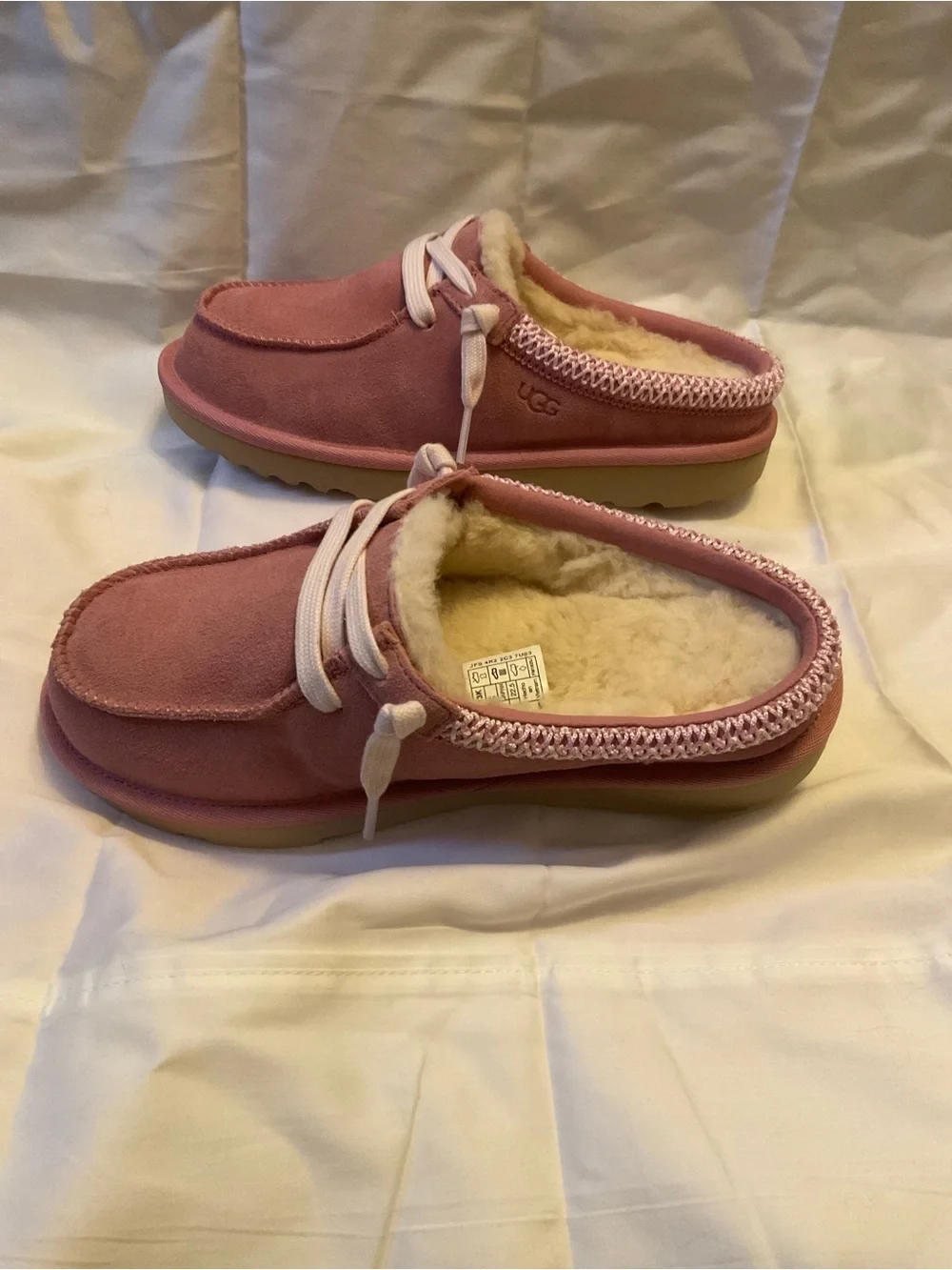 UGG Youth Big Kids Pink Suede Tasman Slippers Slip Ons Size 4 (Fits Women's 6)